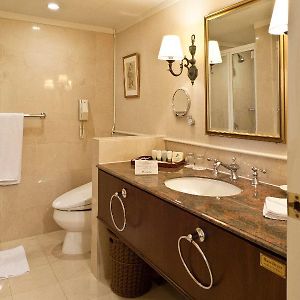 Premier King Room